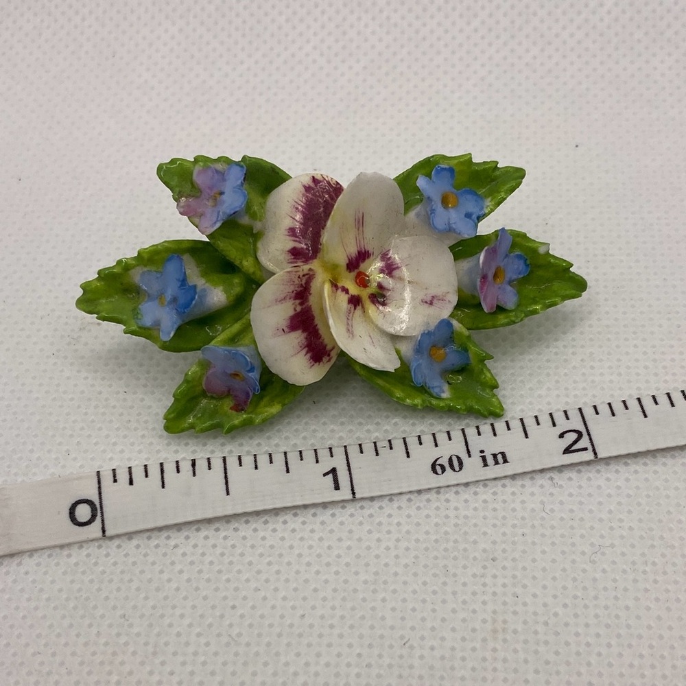 Dorothy Ann Floral Bone China Brooch with Green Leaves